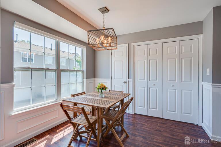 Photo 7 of 41 Rojewski Way, Parlin NJ 08859, Parlin, NJ