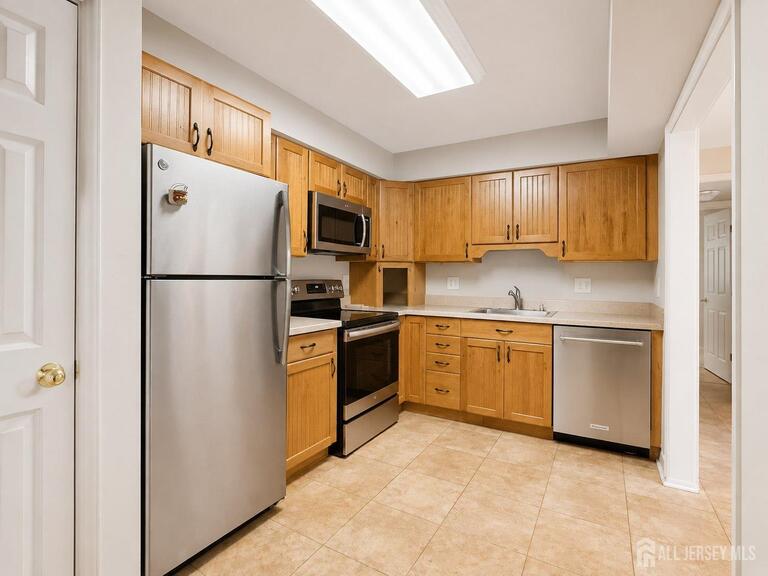 Photo 9 of 2112 Sayre Drive, Plainsboro NJ 08540, Plainsboro, NJ