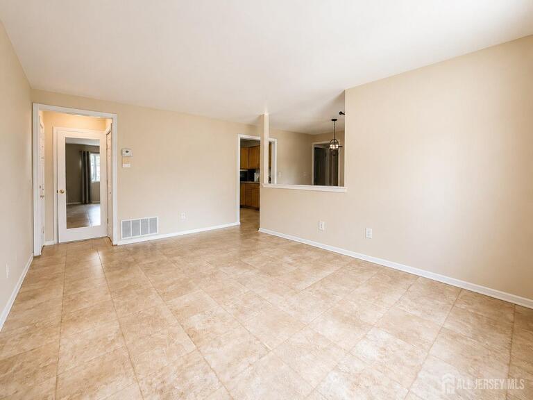 Photo 12 of 2112 Sayre Drive, Plainsboro NJ 08540, Plainsboro, NJ