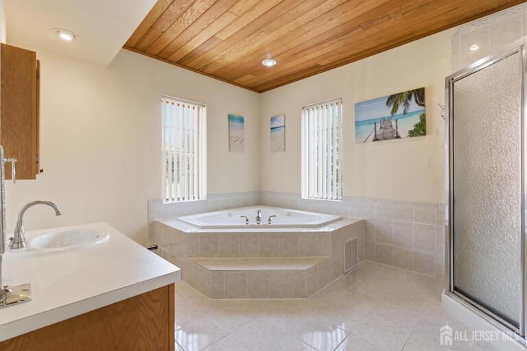 Photo 20 of 329 S Pine Avenue, South Amboy NJ 08879, South Amboy, NJ