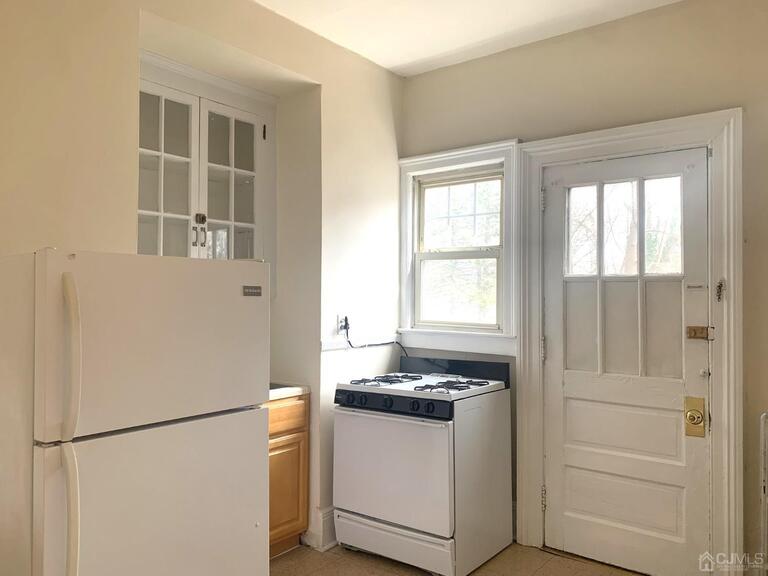 Photo 7 of 207 Woodbridge Avenue # A, Metuchen NJ 08840, Metuchen, NJ
