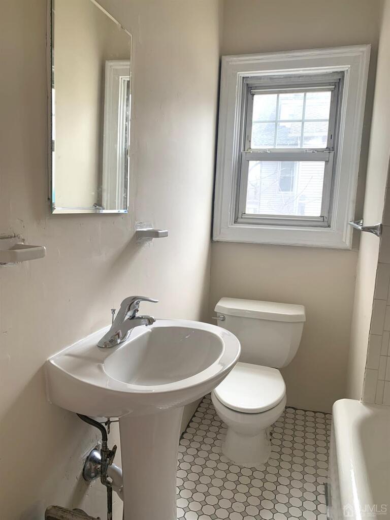 Photo 9 of 207 Woodbridge Avenue # A, Metuchen NJ 08840, Metuchen, NJ