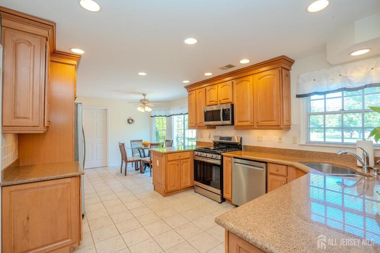 Photo 11 of 26 Kinglet Drive S, Plainsboro NJ 08512, Plainsboro, NJ