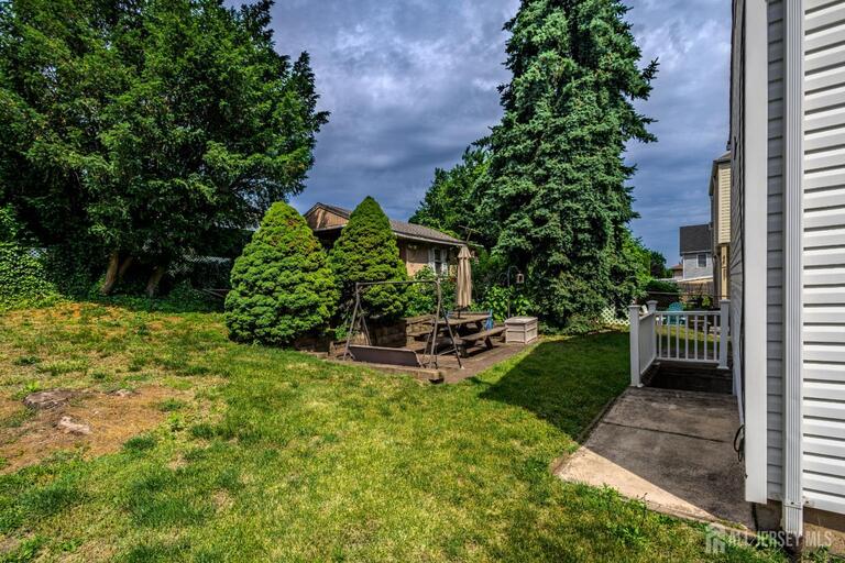 Photo 5 of 149 Strawberry Hill Avenue, Woodbridge Proper NJ 07095, Woodbridge Proper, NJ