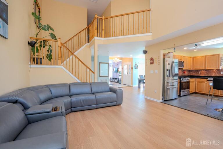 Photo 11 of 16 Hawthorne Road, North Brunswick NJ 08902, North Brunswick, NJ
