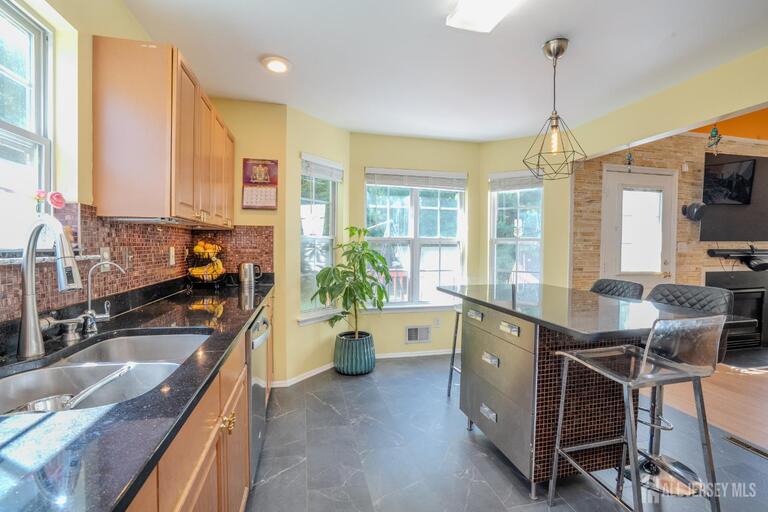 Photo 15 of 16 Hawthorne Road, North Brunswick NJ 08902, North Brunswick, NJ