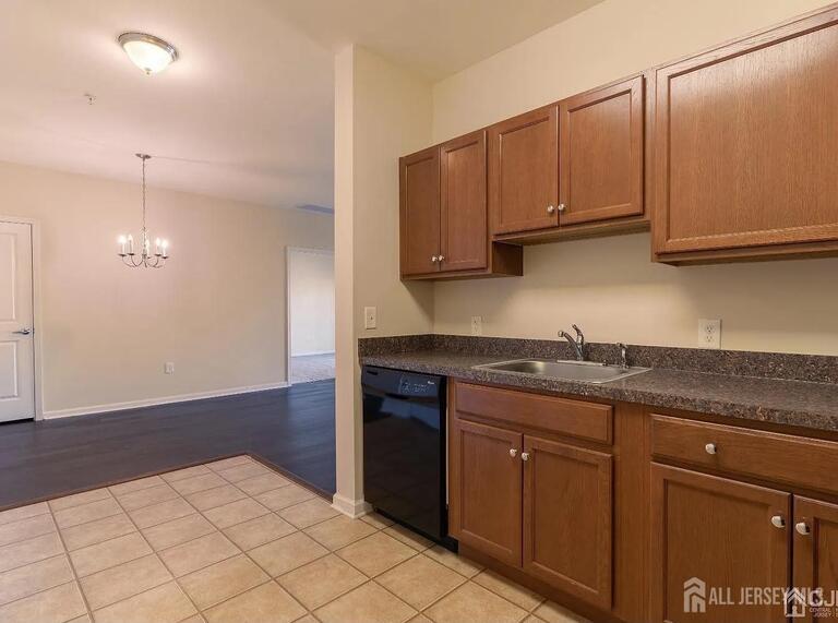 Photo 8 of 534 Doral Court, Piscataway NJ 08854, Piscataway, NJ