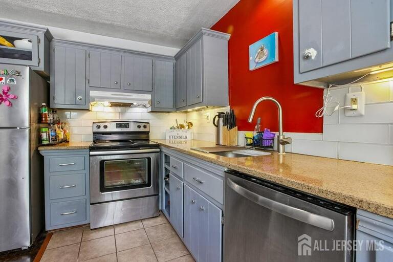 Photo 19 of 24 Jersey Avenue, Edison NJ 08820, Edison, NJ