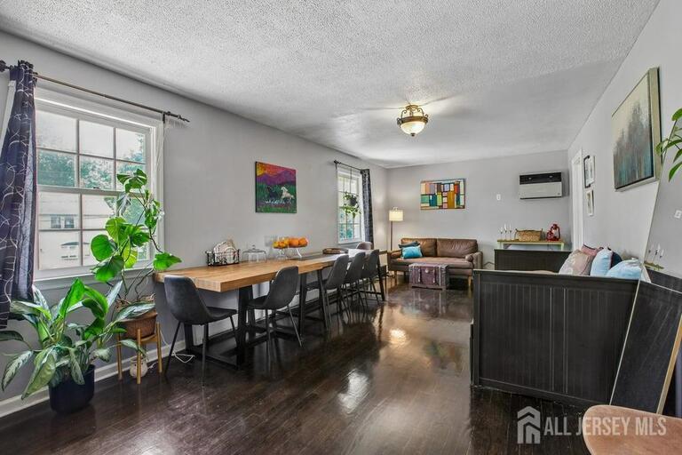 Photo 4 of 24 Jersey Avenue, Edison NJ 08820, Edison, NJ