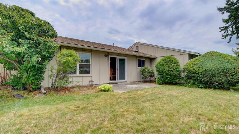 Photo 18 of 27 Larch Plaza # B, Monroe NJ 08831, Monroe, NJ