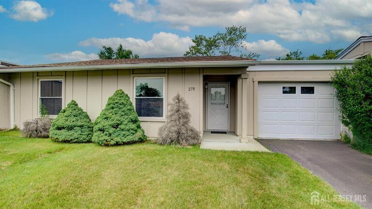 Photo 21 of 27 Larch Plaza # B, Monroe NJ 08831, Monroe, NJ
