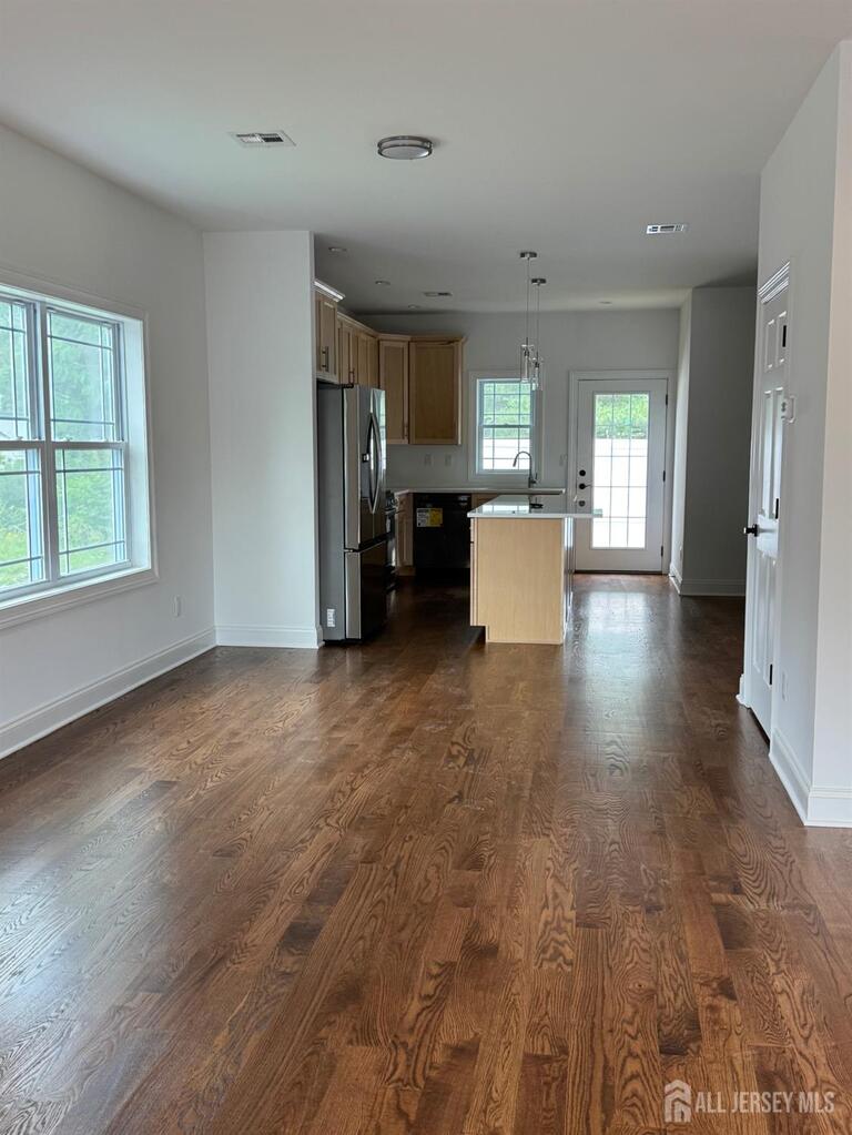 Photo 13 of 12 Moyse Place, Edison NJ 08820, Edison, NJ