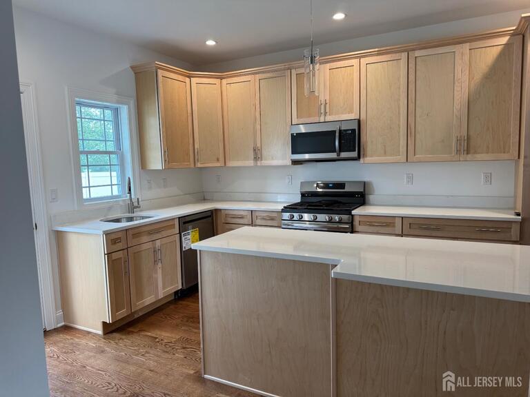 Photo 6 of 14 Moyse Place, Edison NJ 08820, Edison, NJ