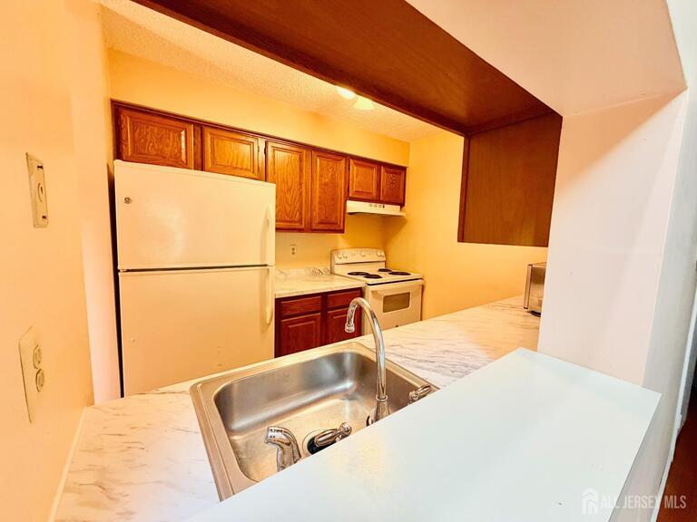 Photo 11 of 2310 Ravens Crest Drive, Plainsboro NJ 08536, Plainsboro, NJ