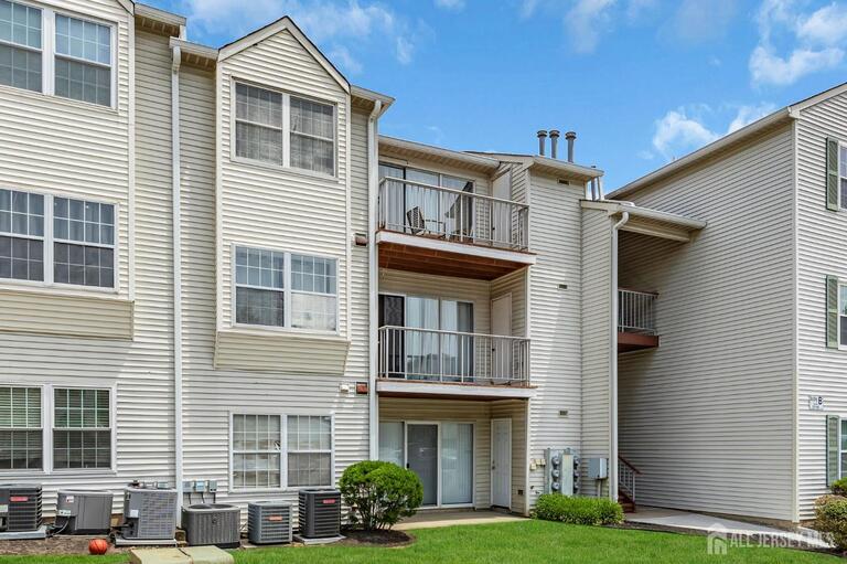 Photo 25 of 231 Atlantic Street # 39, Keyport NJ 07735, Keyport, NJ