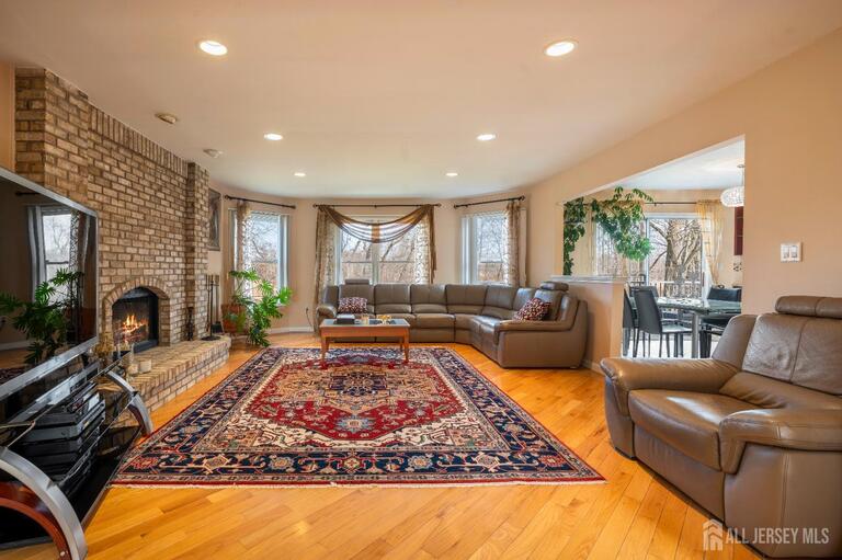 Photo 11 of 41 Addington Court, East Brunswick NJ 08816, East Brunswick, NJ