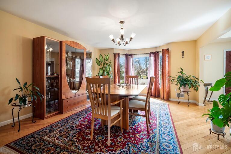 Photo 6 of 41 Addington Court, East Brunswick NJ 08816, East Brunswick, NJ
