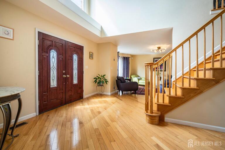 Photo 3 of 41 Addington Court, East Brunswick NJ 08816, East Brunswick, NJ