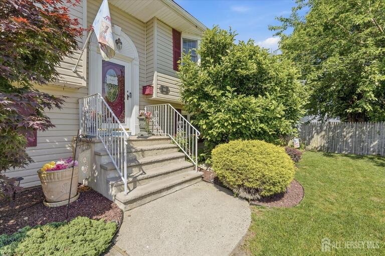 Photo 6 of 902 10th Street, Union Beach NJ 07735, Union Beach, NJ