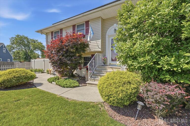 Photo 10 of 902 10th Street, Union Beach NJ 07735, Union Beach, NJ