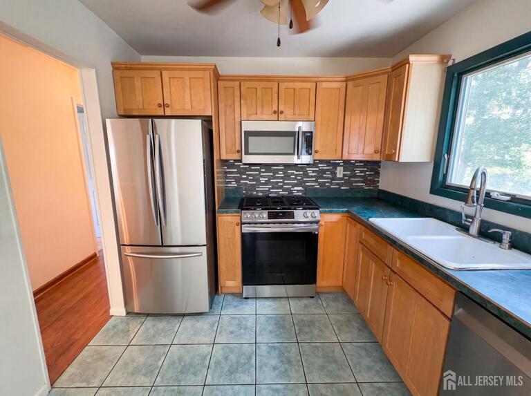 Photo 2 of 24 Hogan Court, Little Egg Harbor NJ 08087, Little Egg Harbor, NJ