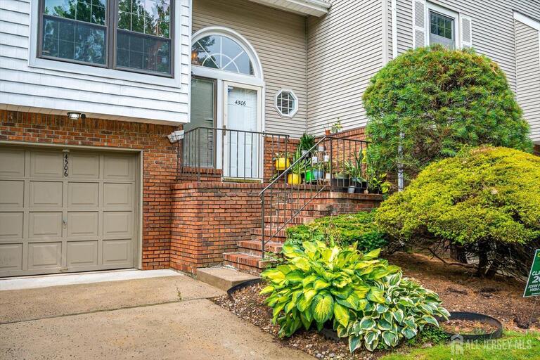 Photo 4 of 4506 Stonehedge Road, Edison NJ 08820, Edison, NJ
