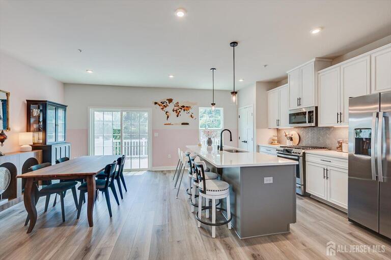 Photo 19 of 220 Anchor Way, Aberdeen NJ 07721, Aberdeen, NJ