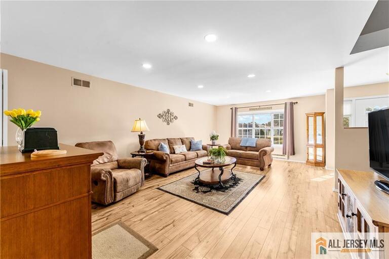 Photo 9 of 376 Stirling Drive # 376A, Monroe NJ 08831, Monroe, NJ