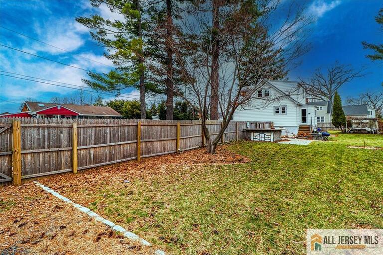 Photo 7 of 15 Riverview Avenue, Edison NJ 08817, Edison, NJ