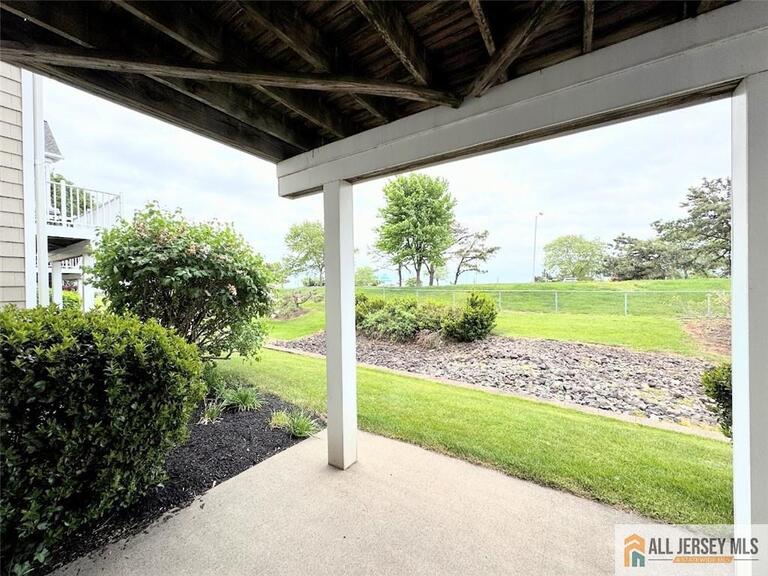 Photo 35 of 68 S Shore Drive # 21, South Amboy NJ 08879, South Amboy, NJ