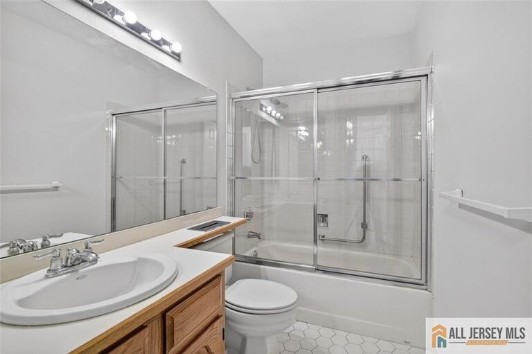 Photo 19 of 40 Rutland Lane # 40B, Monroe NJ 08831, Monroe, NJ