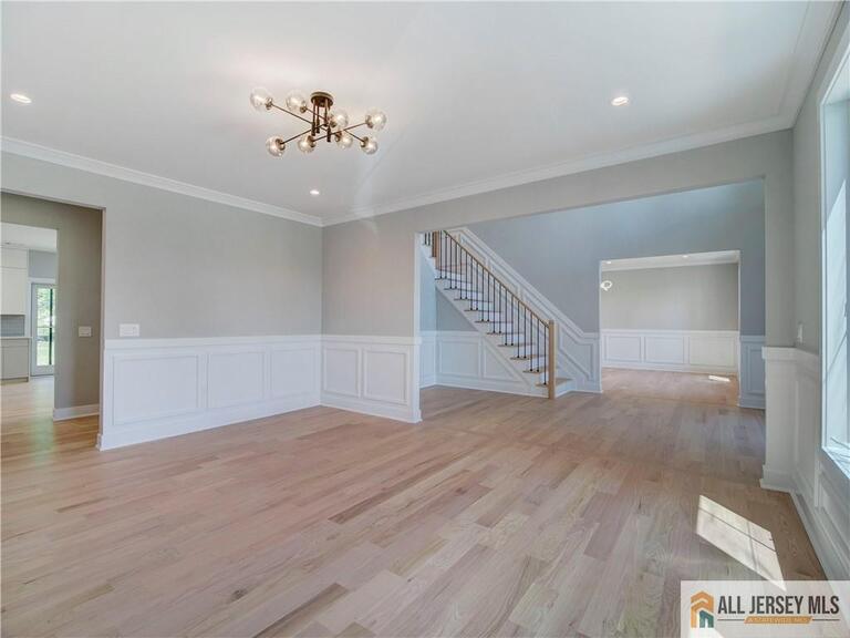 Photo 7 of 529 Wood Avenue, Edison NJ 08820, Edison, NJ