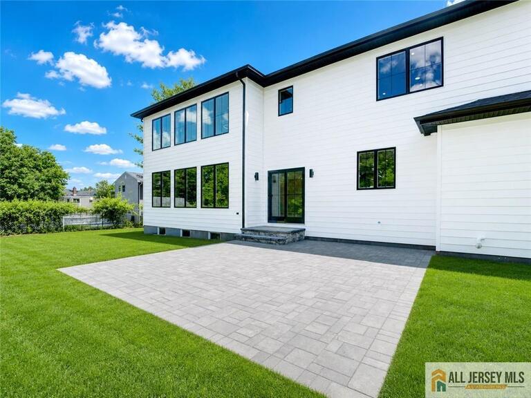 Photo 41 of 529 Wood Avenue, Edison NJ 08820, Edison, NJ