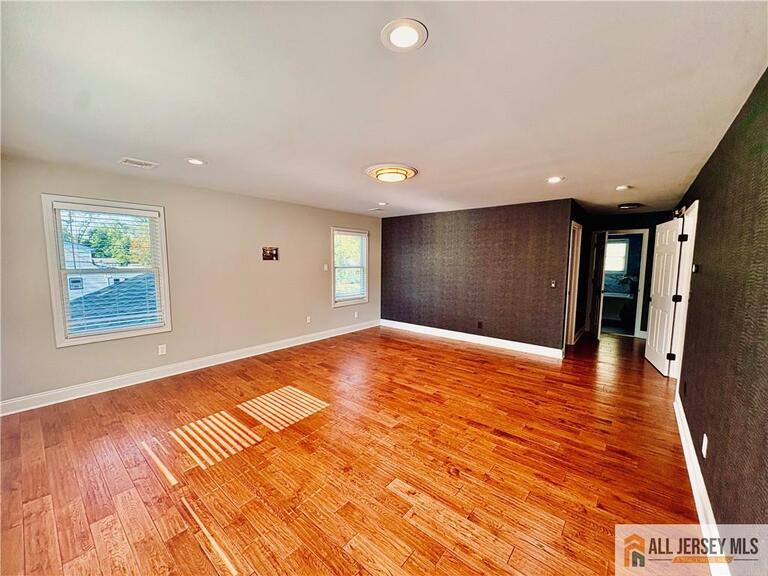 Photo 13 of 1509 Kenyon Avenue, South Plainfield NJ 07080, South Plainfield, NJ