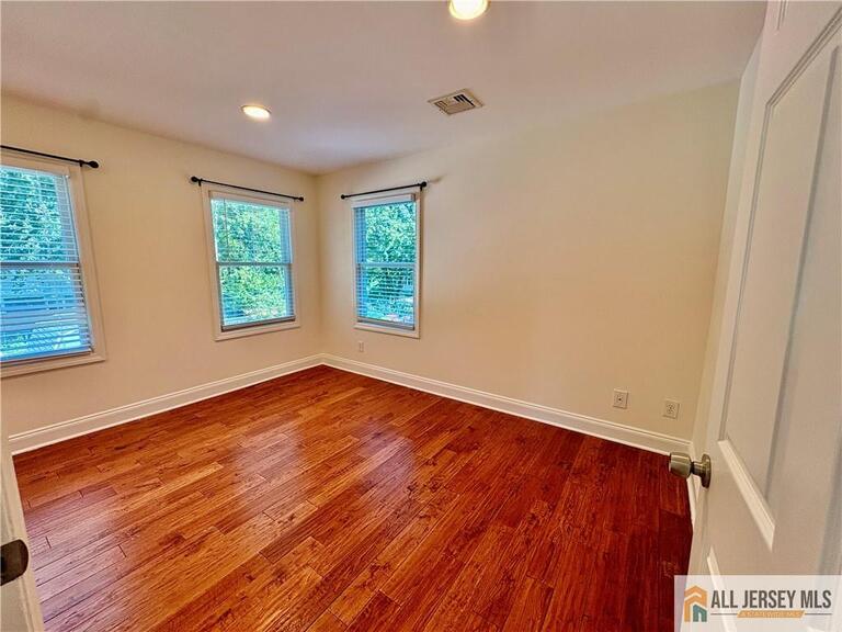 Photo 43 of 1509 Kenyon Avenue, South Plainfield NJ 07080, South Plainfield, NJ
