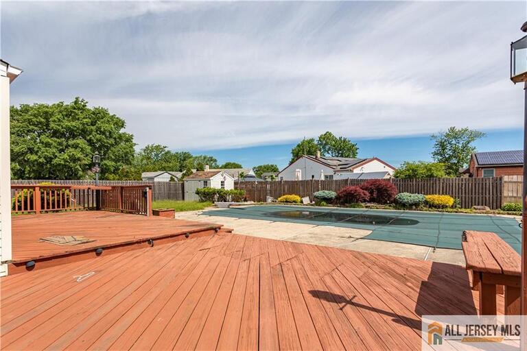 Photo 29 of 16 W Susan Street, Hazlet NJ 07730, Hazlet, NJ
