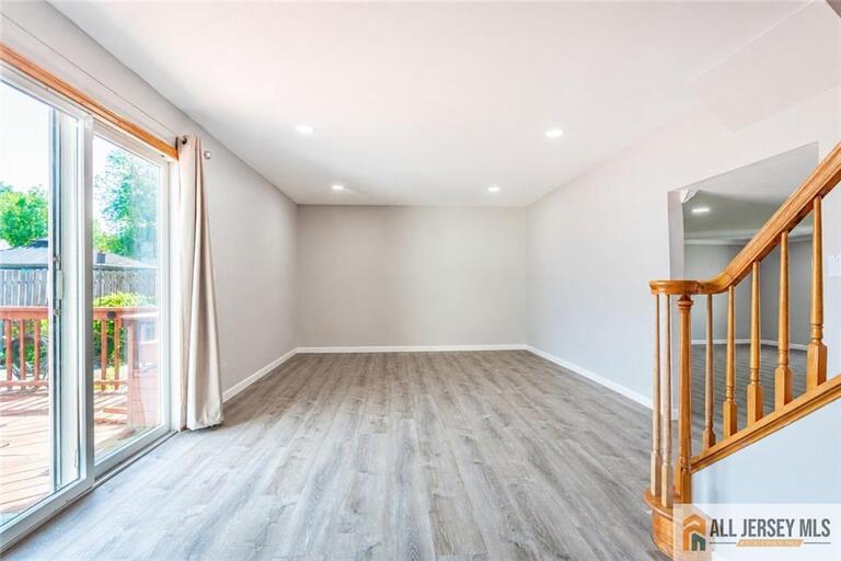 Photo 9 of 16 W Susan Street, Hazlet NJ 07730, Hazlet, NJ