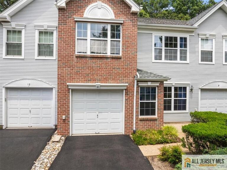 Photo 5 of 10 Pennsbury Way, East Brunswick NJ 08816, East Brunswick, NJ