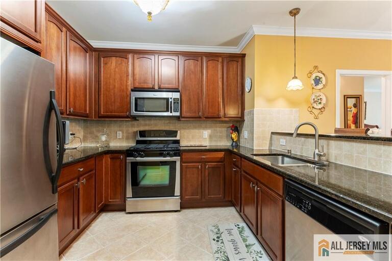Photo 4 of 4208 Falston Circle, Old Bridge NJ 08857, Old Bridge, NJ