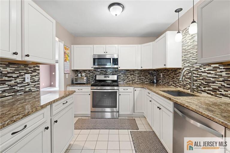 Photo 8 of 3 Sandpiper Drive # 2502, Sayreville NJ 08859, Sayreville, NJ