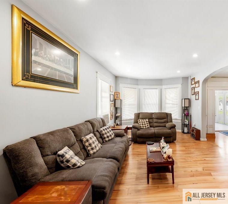 Photo 2 of 28 Oak Lane, Trenton NJ 08618, Trenton, NJ