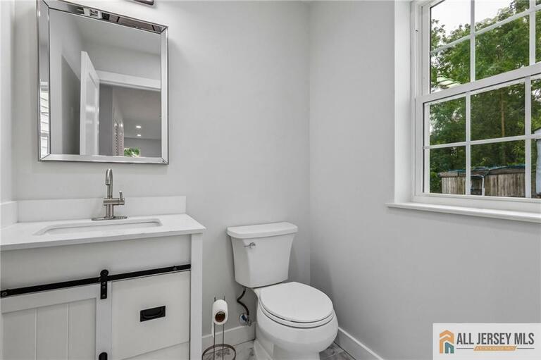 Photo 10 of 101 Saint Stephens Avenue, Keasbey NJ 08832, Keasbey, NJ