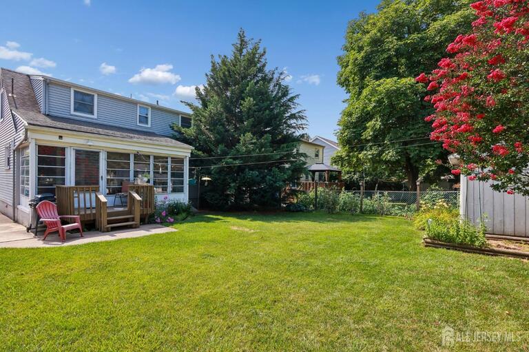 Photo 4 of 517 Joseph Avenue, Woodbridge Proper NJ 07095, Woodbridge Proper, NJ