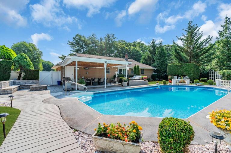 Photo 23 of 77 michael Road, Spotswood NJ 08884, Spotswood, NJ