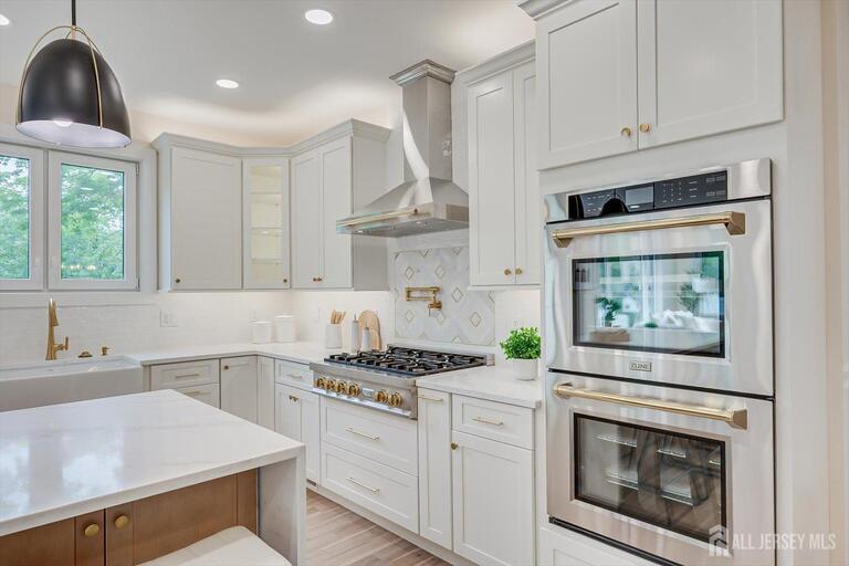 Photo 10 of 54 Nevsky Street, Edison NJ 08820, Edison, NJ