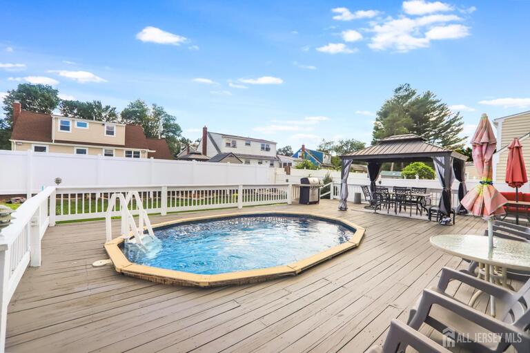 Photo 23 of 354 Colonia Boulevard, Colonia NJ 07067, Colonia, NJ