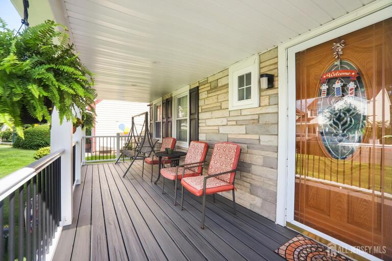 Photo 2 of 354 Colonia Boulevard, Colonia NJ 07067, Colonia, NJ