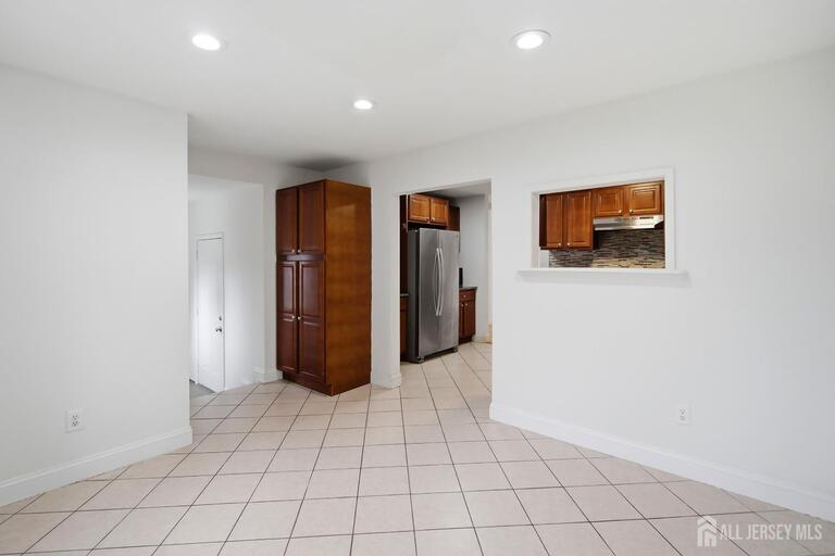 Photo 13 of 29 Windsor Drive, East Brunswick NJ 08816, East Brunswick, NJ