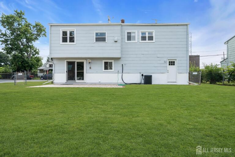 Photo 41 of 125 Jeff Street, Edison NJ 08837, Edison, NJ