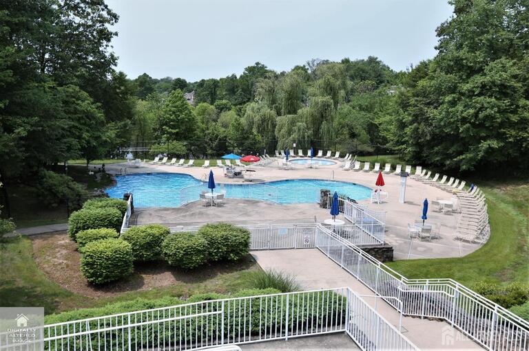 Photo 31 of 301 Park Knoll, South Brunswick NJ 08540, South Brunswick, NJ